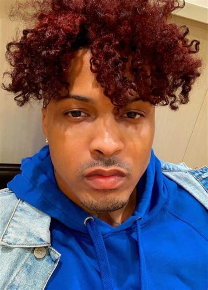 August Alsina Height, Weight, Age, Girlfriend, Family, Facts, Biography