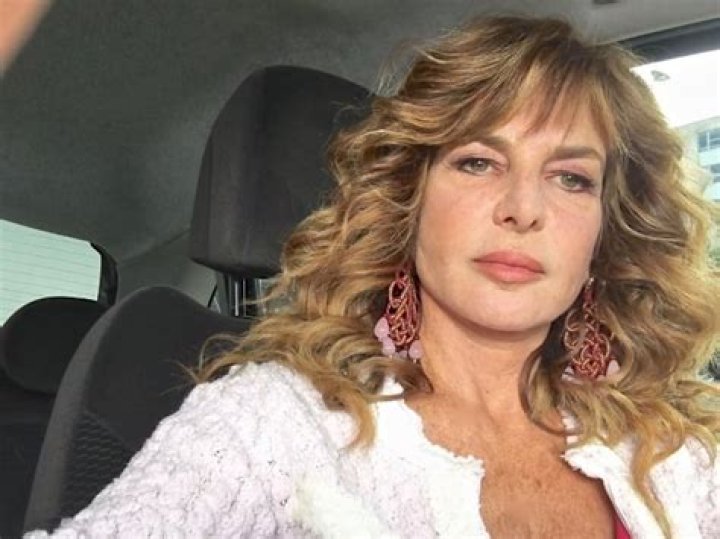 Giuliana De Sio Height, Weight, Age, Boyfriend, Biography