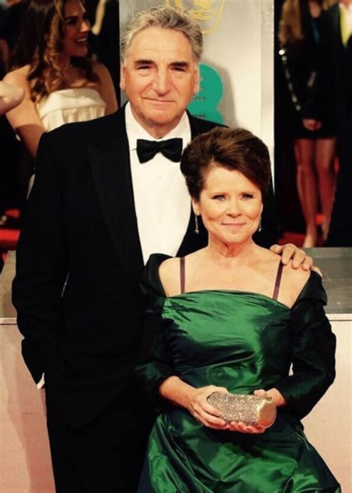 Imelda Staunton Height, Weight, Family, Spouse, Education, Biography