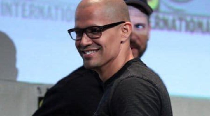Jay Hernández Height, Weight, Age, Spouse, Family, Facts, Biography