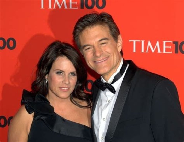 Mehmet Oz Height, Weight, Age, Spouse, Family, Facts, Biography