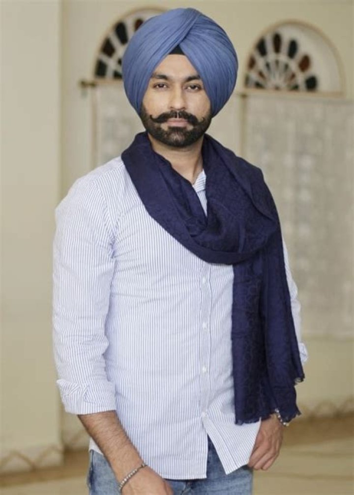 Tarsem Jassar Height, Weight, Age, Body Statistics