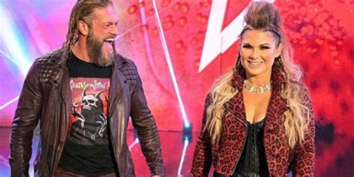 Who is Beth Phoenix Dating Now