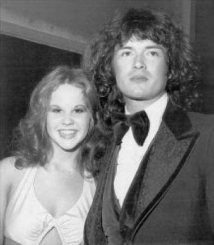 Who is Linda Blair Dating Now